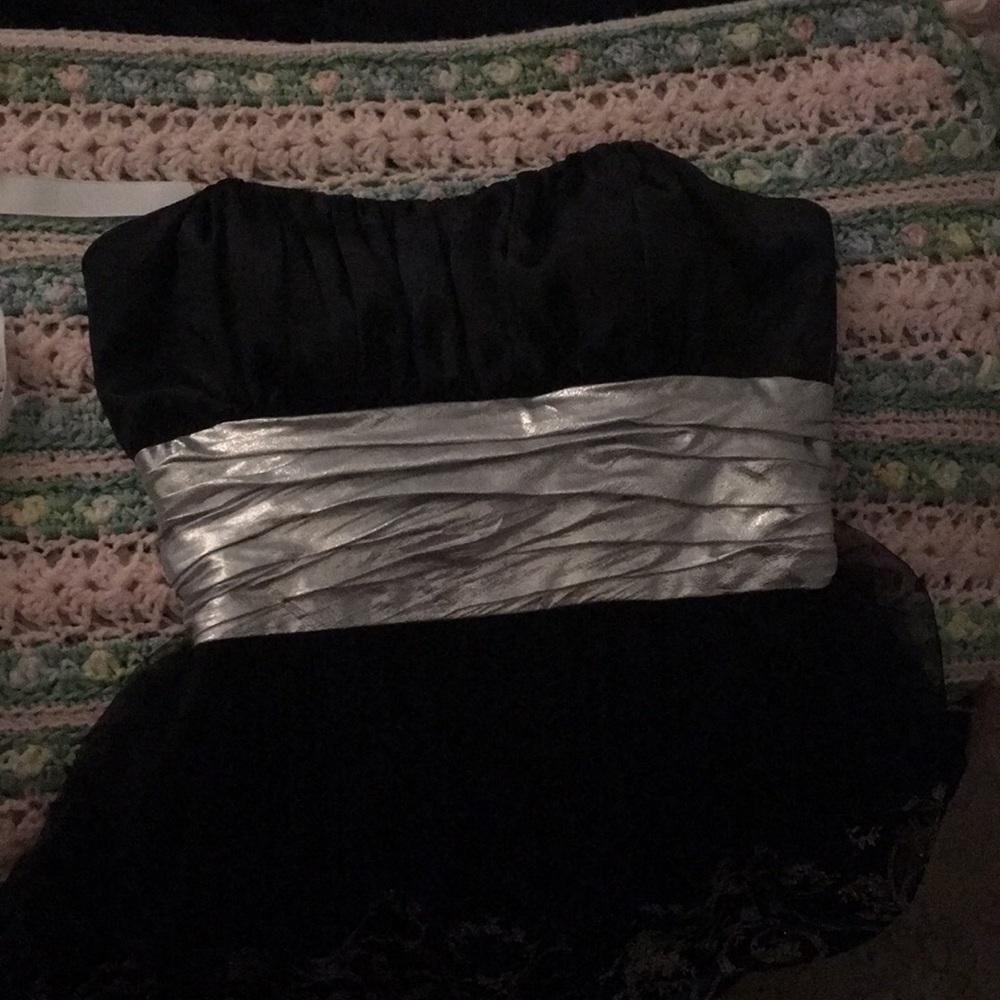 Strapless Prom Dress - Picture 6 of 6